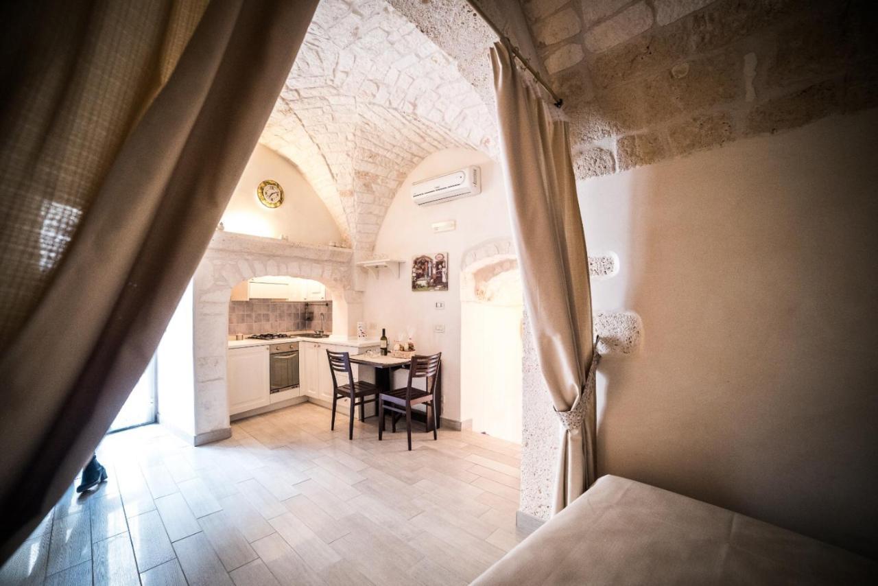 La Nicchia Di Paola Lägenhet Ostuni Exteriör bild